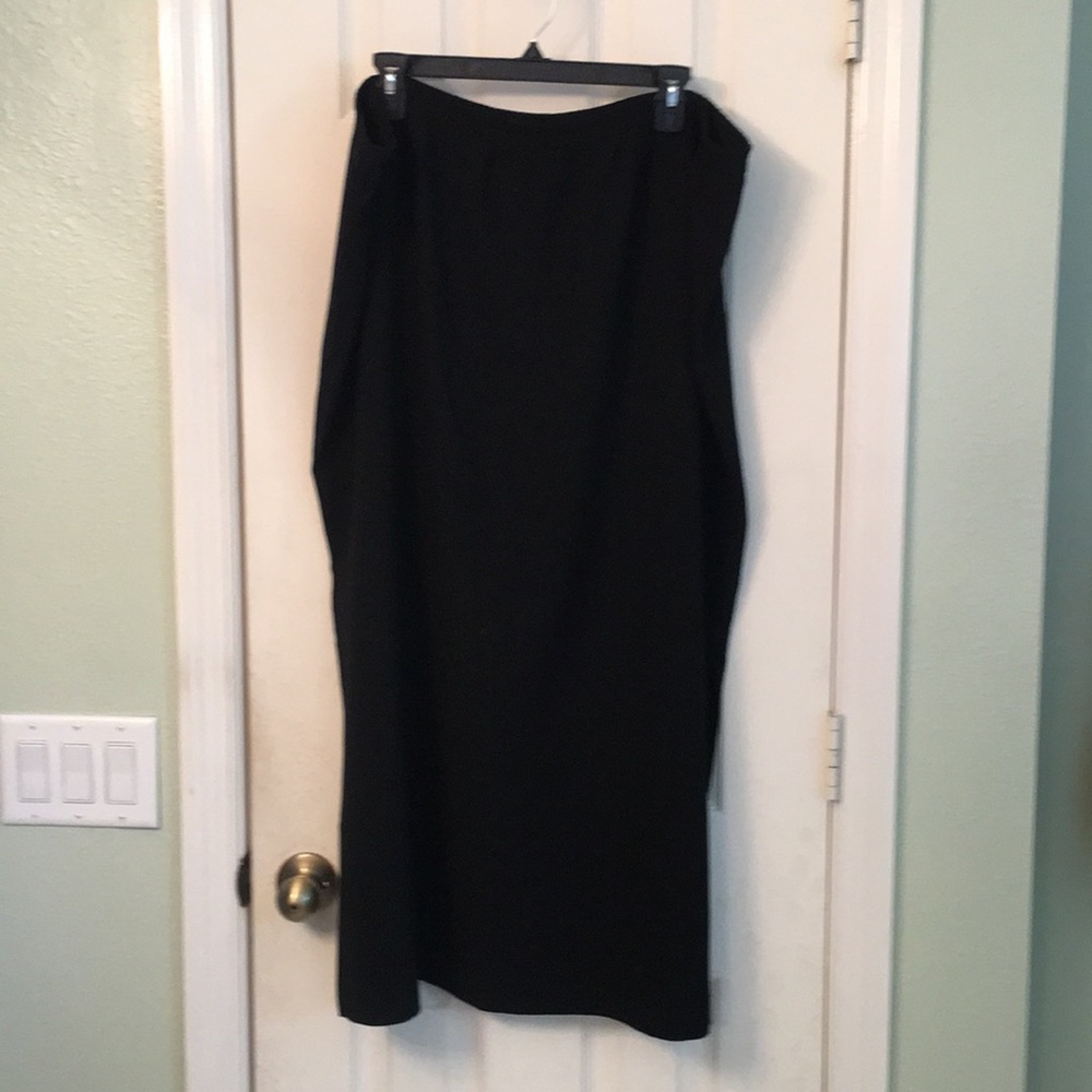 Maxi Skirt black with side slits